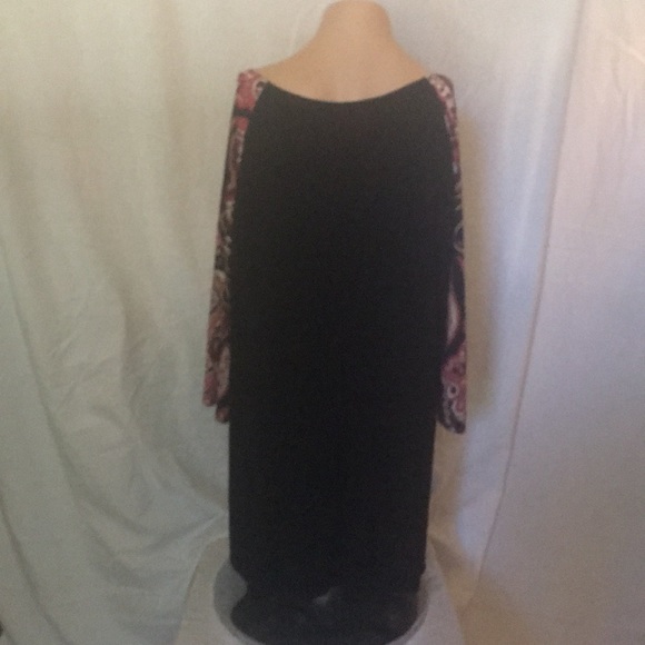 Discount Divas black tunic - Picture 2 of 3